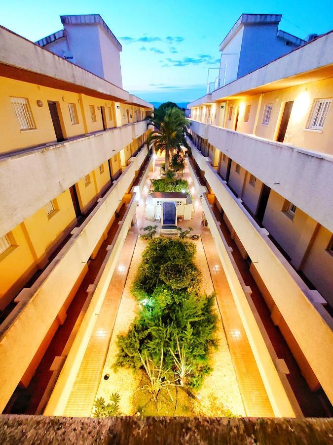 Апартаменти Primera Linia De Mar, Zona Tranquila Камбрілс Екстер'єр фото